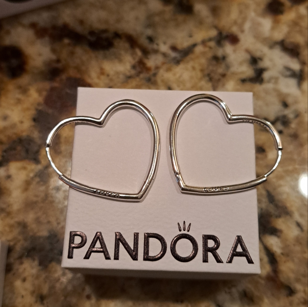 Sterling silver pandora Heart-shaped earrings